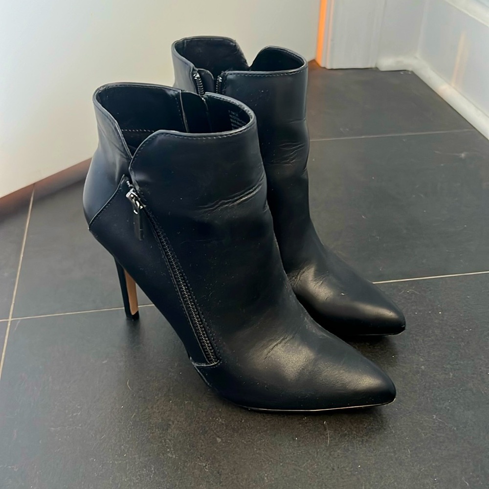 Stiletto heel bootie
